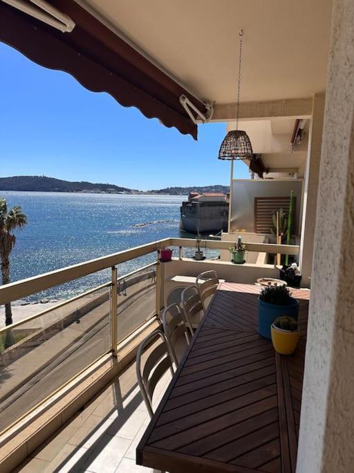 Appartement Panoramique Sur Mer Toulon Exterior photo